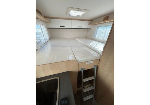 Low Profile Motorhome SUNLIGHT V67S Adventure Edition en Catalog