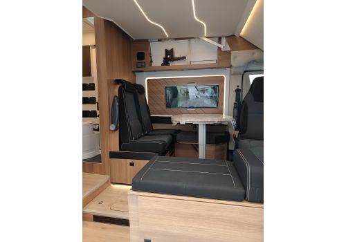 Camper Van DREAMER Family Van Select en Catalog