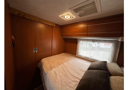 Low Profile Motorhome MC LOUIS Tandy 650 en Sale Occasion