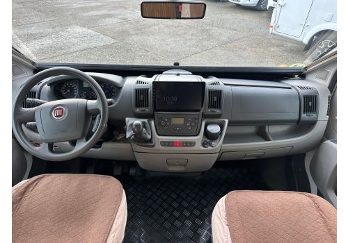 Low Profile Motorhome MC LOUIS Tandy 650 en Sale Occasion
