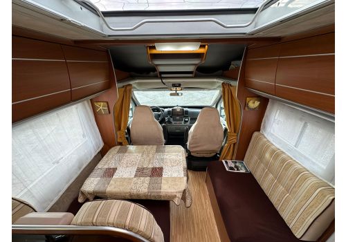 Low Profile Motorhome MC LOUIS Tandy 650 en Sale Occasion