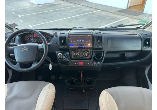 Low Profile Motorhome CARADO T 447 en Sale Occasion