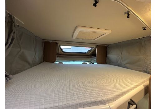 Low Profile Motorhome CARADO T 447 en Sale Occasion
