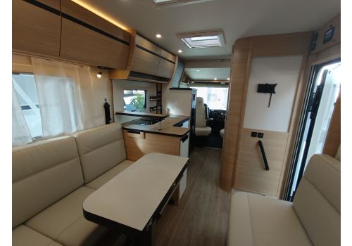 Integral Motorhome RAPIDO 854F en Catalog