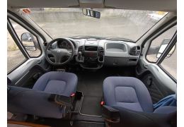 Low Profile Motorhome MC LOUIS 252 in Sale Occasion