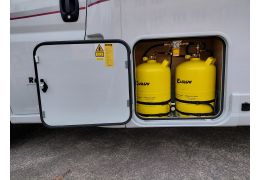 Low Profile Motorhome RAPIDO 606F in Sale Occasion