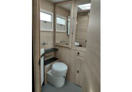 Low Profile Motorhome RAPIDO 606F in Sale Occasion
