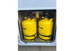 Low Profile Motorhome RAPIDO 606F in Sale Occasion