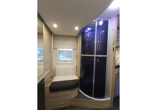 Low Profile Motorhome CHALLENGER 396 Graphite Edition en Sale Occasion