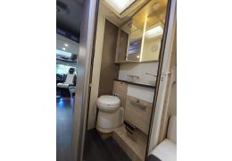 Low Profile Motorhome CHALLENGER 396 Graphite Edition in Sale Occasion