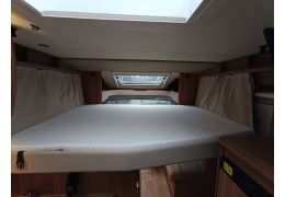 Low Profile Motorhome WEINSBERG Carasuite 700 ME in Sale Occasion