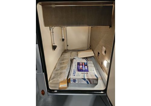 Low Profile Motorhome ROLLER TEAM Zefiro 266 TL en Sale Occasion