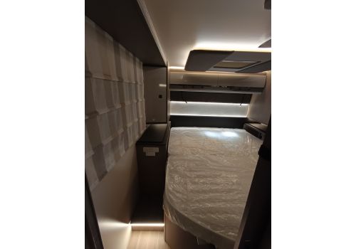 Low Profile Motorhome ROLLER TEAM Zefiro 266 TL en Sale Occasion