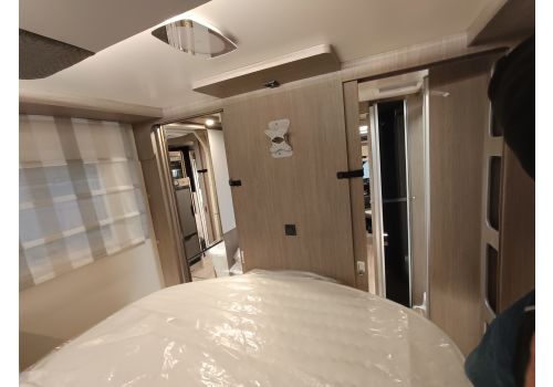 Low Profile Motorhome ROLLER TEAM Zefiro 266 TL en Sale Occasion