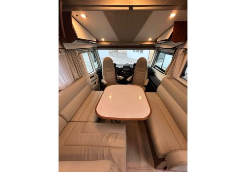 Integral Motorhome RAPIDO Distinction I 1090 en Sale Occasion