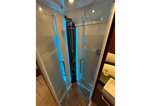 Integral Motorhome RAPIDO Distinction I 1090 en Sale Occasion