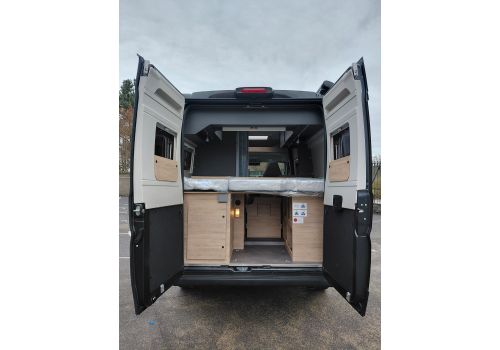 Camper Van DETHLEFFS Globetrail 540 DR en Catalog