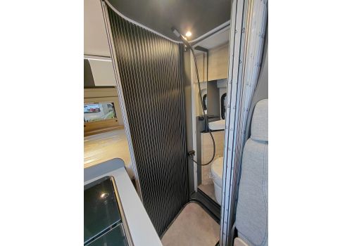 Camper Van DETHLEFFS Globetrail 540 DR en Catalog