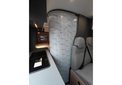 Camper Van DETHLEFFS Globetrail 540 DR en Catalog