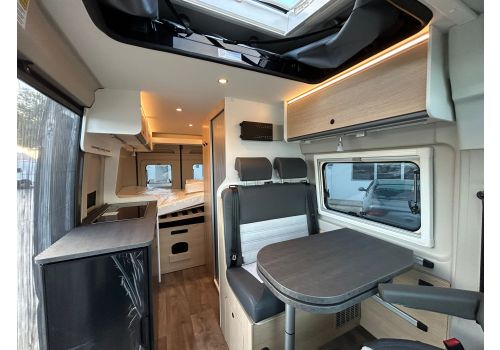 Camper Van SUNLIGHT Cliff 600-X RT en Catalog