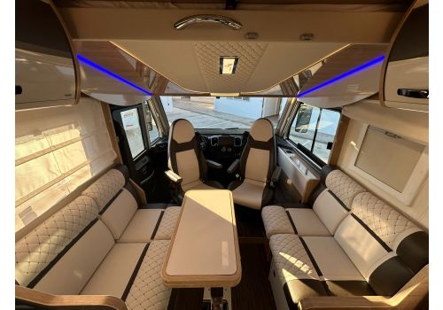 Integral Motorhome MOBILVETTA Kea I 90 en Sale Occasion