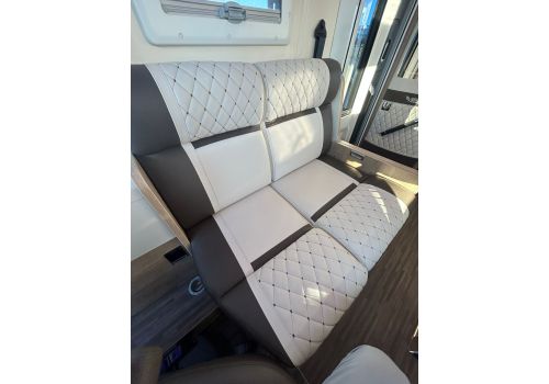 Integral Motorhome MOBILVETTA Kea I 90 en Sale Occasion