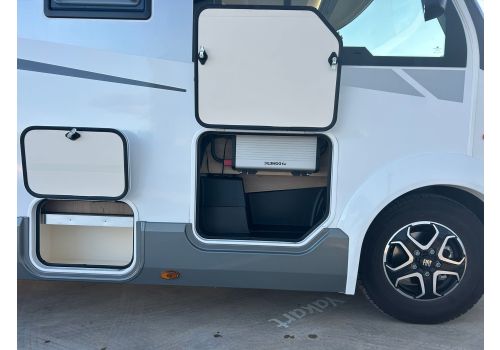 Integral Motorhome MOBILVETTA Kea I 90 en Sale Occasion
