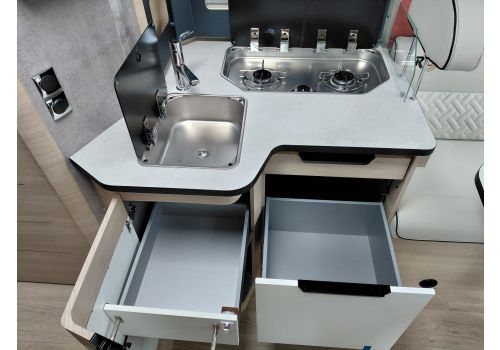 Low Profile Motorhome RAPIDO 666F ALDE en Sale Occasion