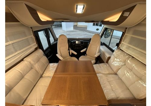 Integral Motorhome MOBILVETTA K-Yatch Tekno Line 90 en Catalog