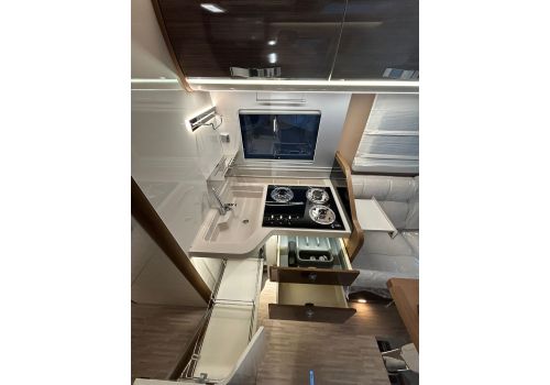 Integral Motorhome MOBILVETTA K-Yatch Tekno Line 90 en Catalog