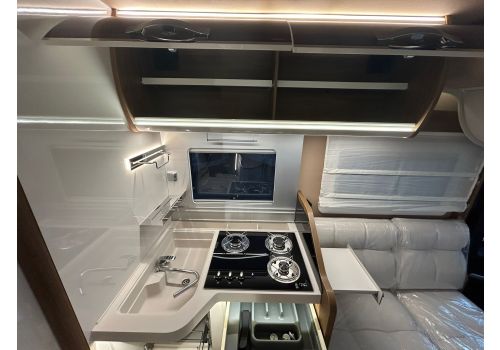 Integral Motorhome MOBILVETTA K-Yatch Tekno Line 90 en Catalog