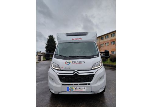 Low Profile Motorhome DETHLEFFS Just 7052 EB en Rent