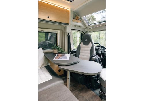 Camper Van SUNLIGHT Cliff 640 X Adventure Edition en Catalog