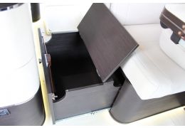 Camper Van WESTFALIA Vito Julio Verne modelo 2017 en Catalog
