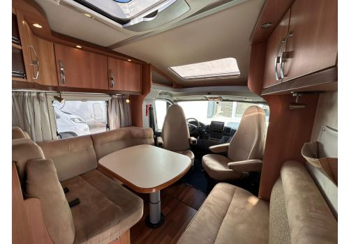 Low Profile Motorhome HYMER T 614 CL en Sale Occasion