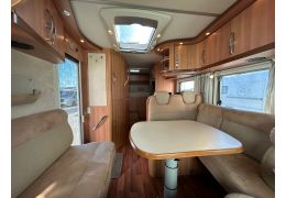 Low Profile Motorhome HYMER T 614 CL in Sale Occasion