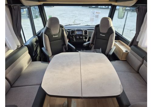 Integral Motorhome ITINEO JC740 en Sale Occasion