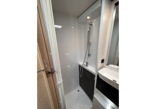 Capuchina Motorhome SUNLIGHT A68 en Rent