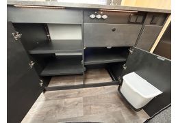 Capuchina Motorhome SUNLIGHT A68 en Catalog