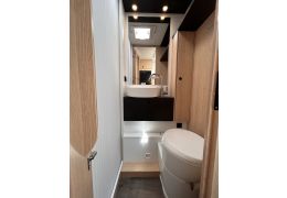 Capuchina Motorhome SUNLIGHT A68 en Catalog