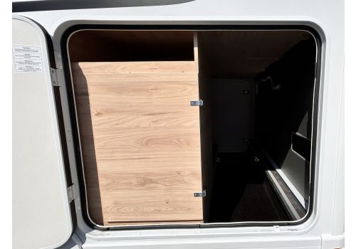 Integral Motorhome DETHLEFFS Globebus Active I1 en Catalog