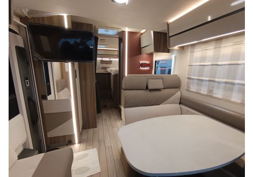 Low Profile Motorhome ROLLER TEAM Kronos 284 TL en Catalog