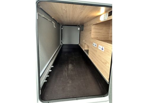 Low Profile Motorhome DETHLEFFS Just T7052 EB en Rent