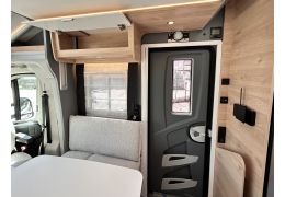 Low Profile Motorhome DETHLEFFS Just T7052EB en Catalog