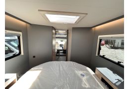 Low Profile Motorhome DETHLEFFS Just T7052EB en Catalog