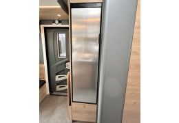 Low Profile Motorhome DETHLEFFS Just T7052EB en Catalog