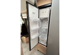 Low Profile Motorhome DETHLEFFS Just T7052EB en Catalog