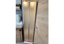 Low Profile Motorhome DETHLEFFS Just T7052EB en Catalog