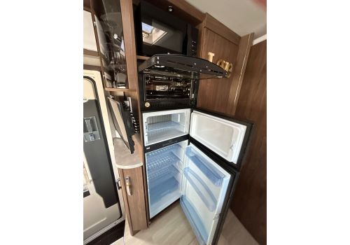 Integral Motorhome FRANKIA I840GD  F-Line en Sale Occasion