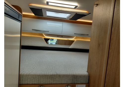 Low Profile Motorhome ROLLER TEAM Zefiro 291 TL en Sale Occasion
